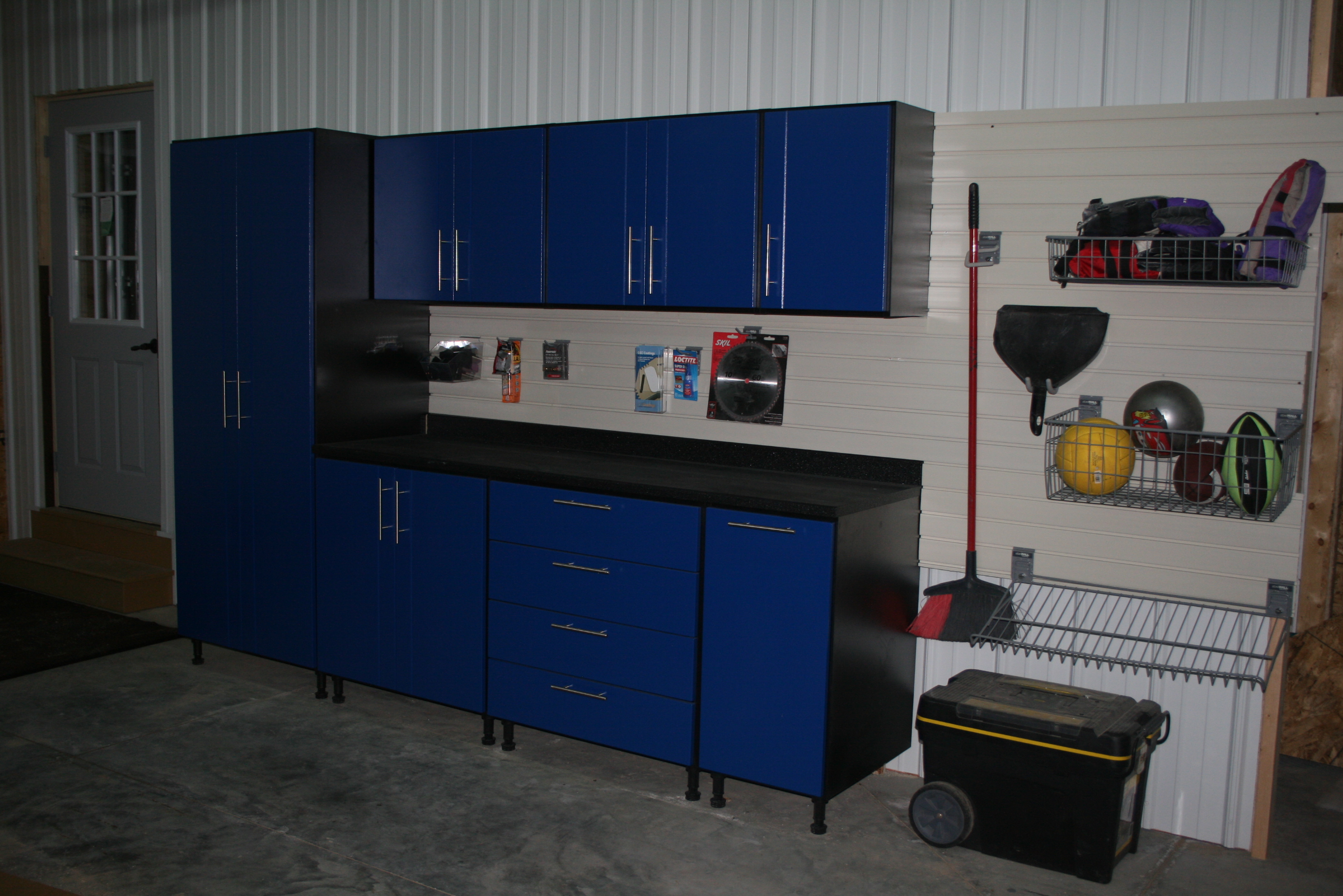 Build Custom Garage Storage Cabinets